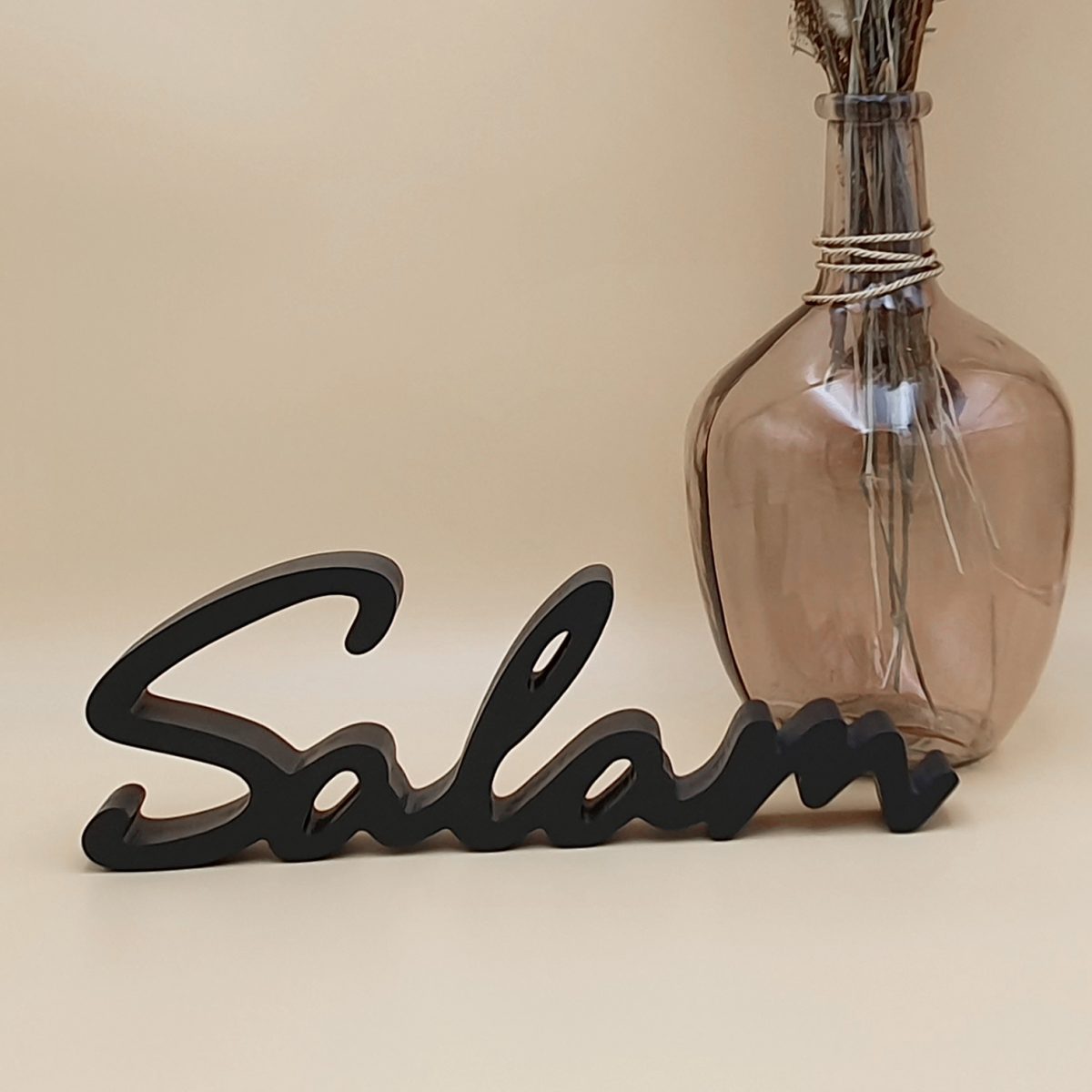 salam-noir